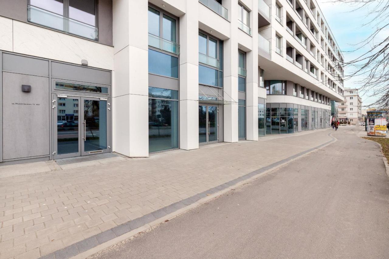 Plac Unii Apartment Gdynia City Centre By Noclegi Renters Zewnętrze zdjęcie