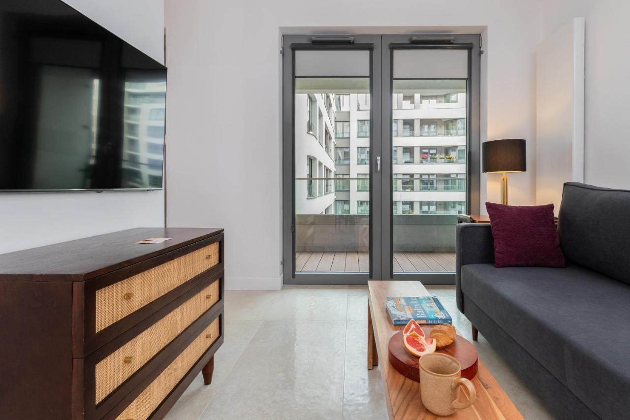 Plac Unii Apartment Gdynia City Centre By Noclegi Renters Zewnętrze zdjęcie